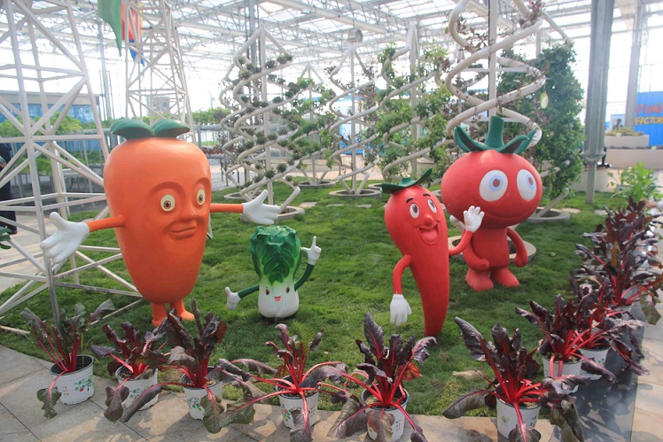 玻璃鋼卡通雕塑.jpg 玻璃鋼卡通雕塑.jpg